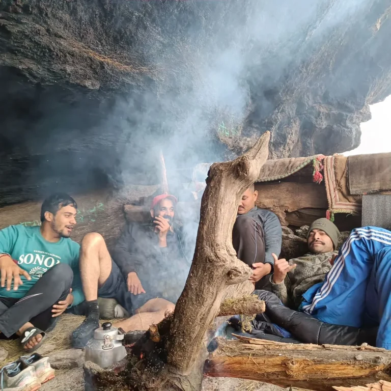 kedarkantha trek package 2025